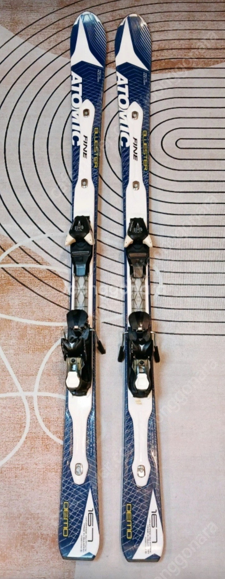 키큰분.아토믹 블루스터 167cm 회전스키.소프트..바인딩.스키부츠275ㅡ280ㅡ285있음.직거래신어볼수있음--5